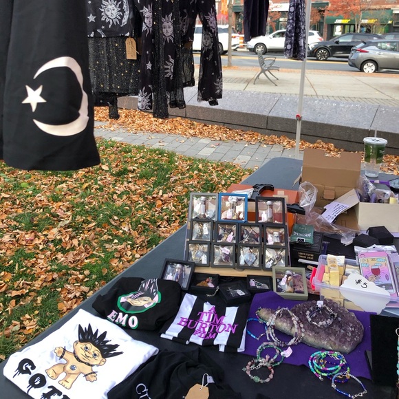 Goth Wishnik Troll Doll Crop Top - Picture 12 of 13